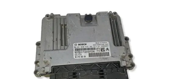 Peugeot 208 I Engine control unit/module 0281030546 9807885980 9666729580