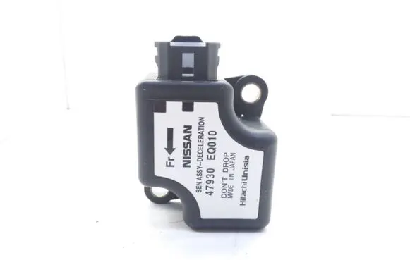 Nissan X-Trail T30 ESP acceleration yaw rate sensor 47930EQ010