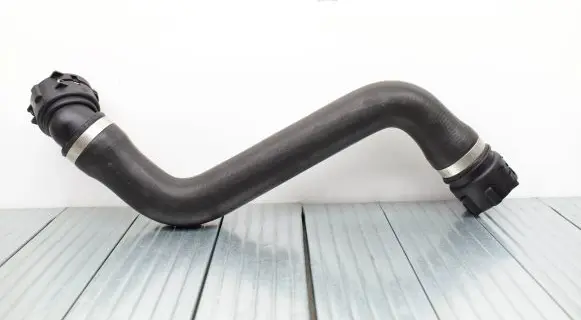 BMW 5 F10 F11 Engine coolant pipe/hose 7809821