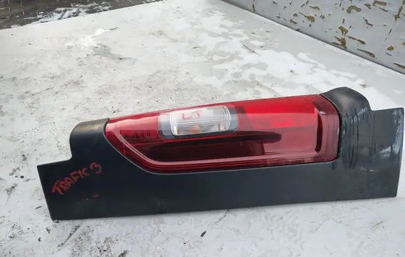 Renault Trafic III (X82) Rear/tail lights 