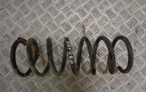 Ford Mondeo MK IV Rear coil spring