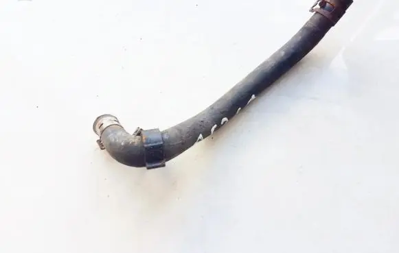 Mercedes-Benz E W210 Engine coolant pipe/hose