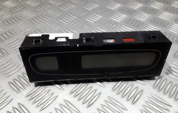 Renault Laguna II Screen/display/small screen P8200002604A 216541195