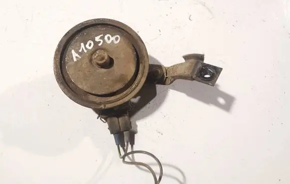 Volkswagen Golf III Horn signal