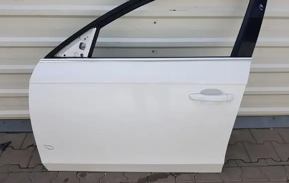 Audi A4 S4 B8 8K Front door