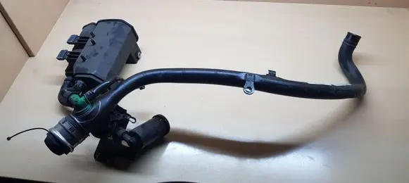 BMW X4 F26 Fuel tank filler neck pipe 7220693 7333301 7158607