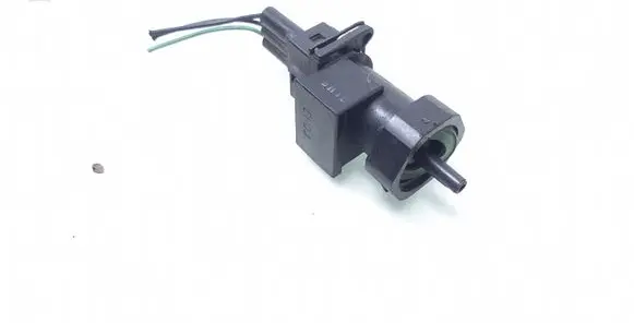 Volkswagen Golf V Speed sensor (speedometer sensor) 