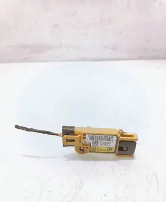 Opel Signum Airbag deployment crash/impact sensor 13102028 BKS0004D8ZX