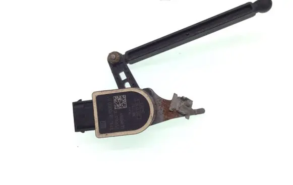 BMW 7 F01 F02 F03 F04 Headlight/headlamp level sensor 6870000