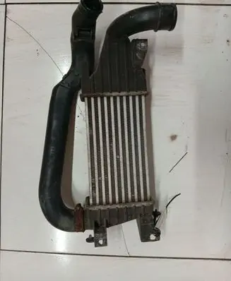 Opel Astra H Intercooler radiator DWTP7883U28425060