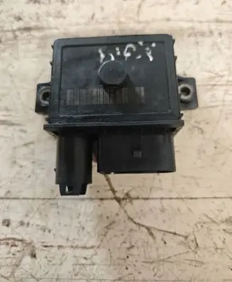 BMW 5 GT F07 Glow plug pre-heat relay 0006216906