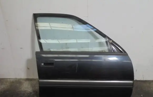 Opel Omega A Front door 