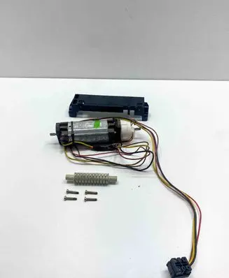 Mercedes-Benz SL R129 Seat adjustment motor 0130008083 A1298210214