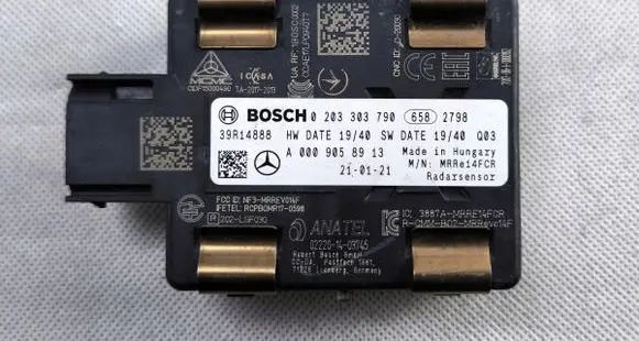 Mercedes-Benz EQA Distronic sensor radar A0009058913
