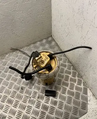 Opel Corsa D In-tank fuel pump 13252213
