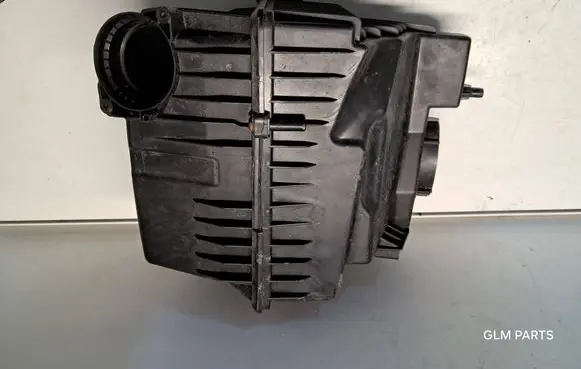 Air filter box
