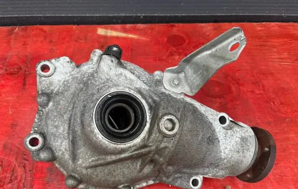 BMW 5 F10 F11 Front differential 7619364