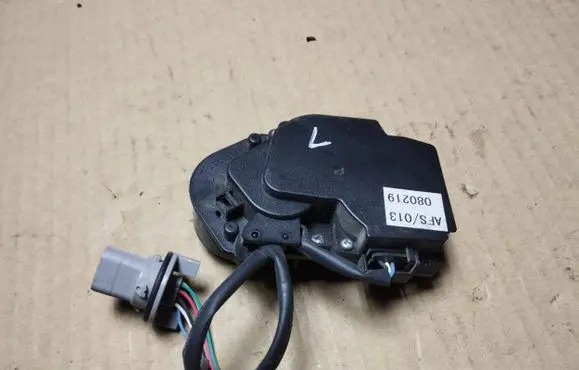 Honda Legend Headlight level adjustment motor 33119SJAA01