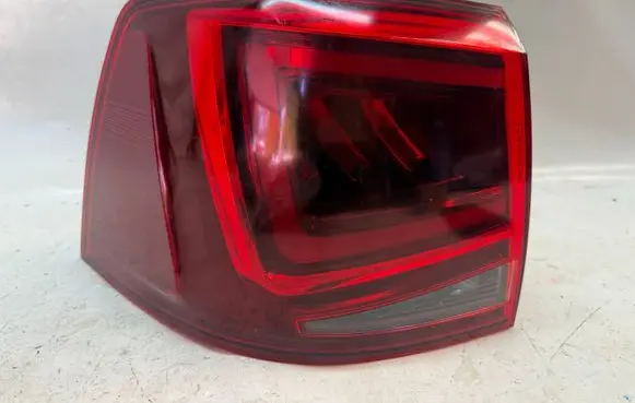 Seat Alhambra (Mk2) Rear/tail lights 7N5945207