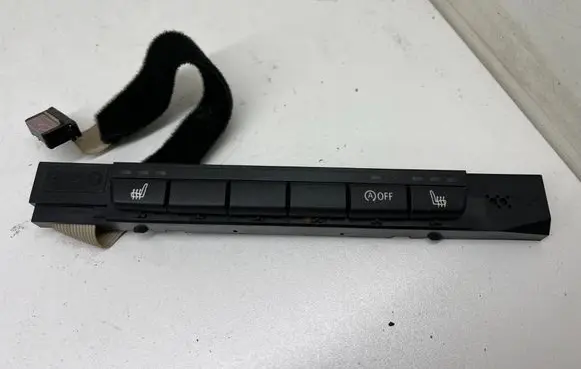 BMW 3 E90 E91 Seat heating switch 6970920 03744651