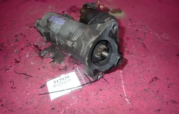 Volvo S40, V40 Starter motor 8200064465