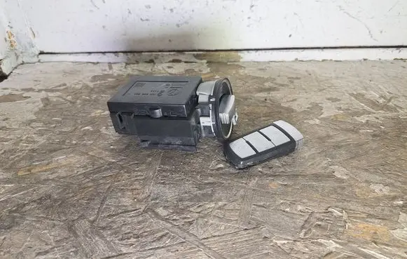 Volkswagen PASSAT B6 Ignition lock 3C0905843 3C0905843M