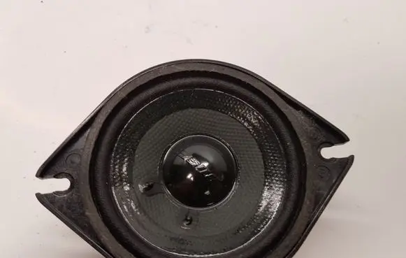 Audi A8 S8 D3 4E Front door speaker 4E0035411Q