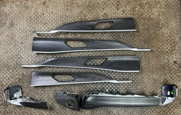 Jeep Grand Cherokee WL Interior decorative trim set 6TV351AAAB 6TV341AAAA 6TV311AAAC