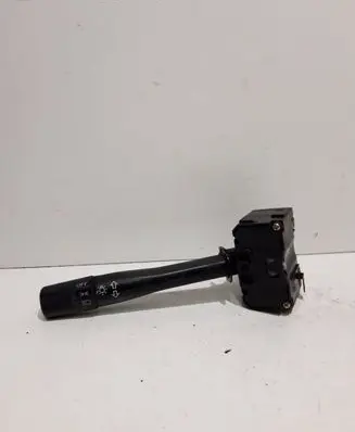 Honda CR-V Wiper turn signal indicator stalk/switch M163892