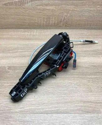 BMW 3 F30 F35 F31 Front door exterior handle 7321639 14389710