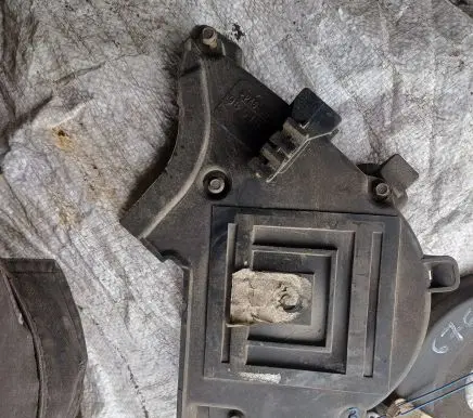 Citroen C4 I Timing belt guard (cover) 9651560180