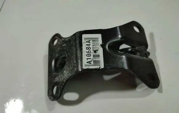 Opel Frontera B Rear door lock loop/hook striker 