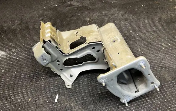 Ford Escape III Front quarter panel 