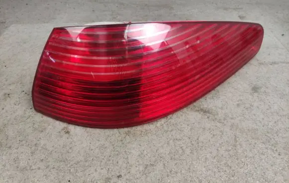 Peugeot 607 Rear/tail lights