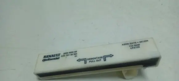 Renault Laguna III Aerial antenna amplifier