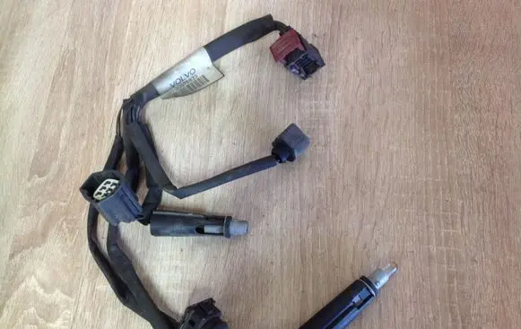 Volvo XC90 Headlight/headlamp wiring loom/harness 30678833