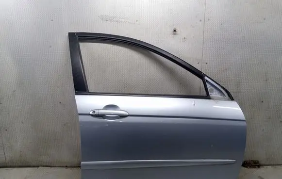 KIA Cerato Front door