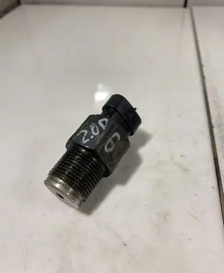 Fuel pressure sensor