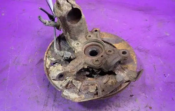 Volkswagen Caddy Front wheel hub spindle knuckle