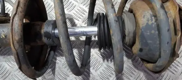 Nissan Vanette Front coil spring