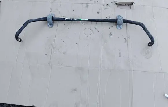 BMW 6 F12 F13 Front anti-roll bar/sway bar 6777933 15008111