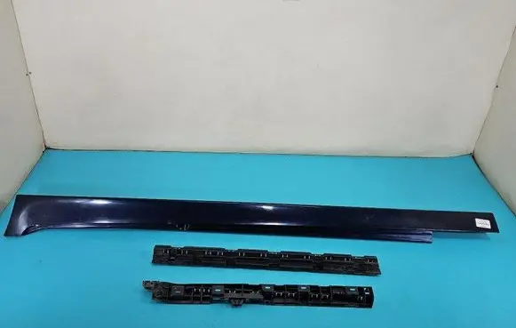 BMW 5 F10 F11 Foot area side trim 7237075 IMPRK1509677