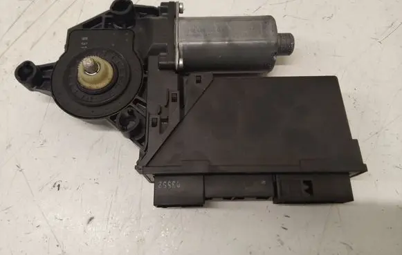 Audi A4 S4 B7 8E 8H Rear door window regulator motor 8E0959801A