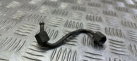 Mercedes-Benz E W212 Fuel injector supply line/pipe 