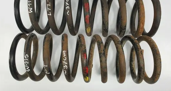 Mercedes-Benz COMPAKT W115 Rear coil spring