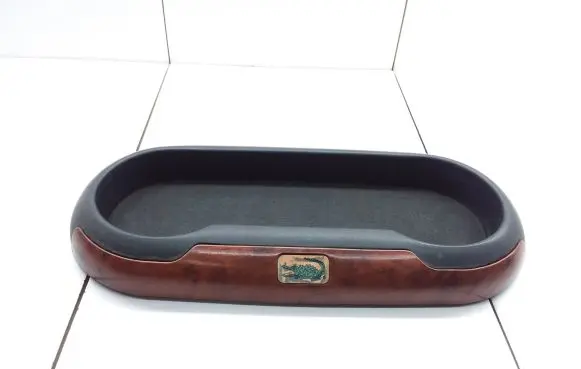 Subaru Legacy Cup holder 
