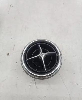 Mercedes-Benz GLA W156 Dashboard side air vent grill/cover trim A1568300154