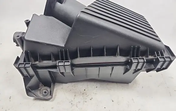 Audi A3 S3 8L Air filter box 1J0183 15785933