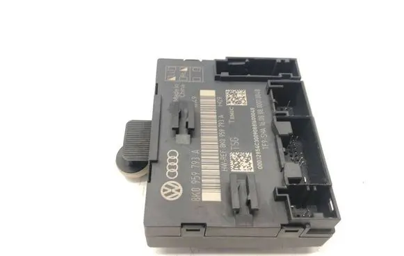 Audi A5 8T 8F Door control unit/module 8K0959793A