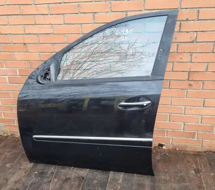 Mercedes-Benz ML W164 Front door